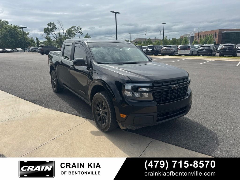 2023 Ford Maverick Lariat - AWD / CLEAN CARFAX
