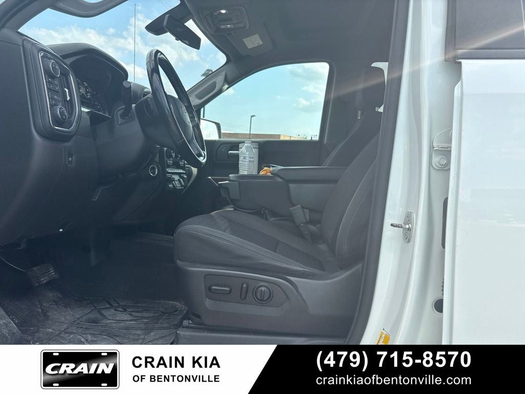 2021 Chevrolet Silverado 1500 LT - 4WD / CLEAN CARFAX