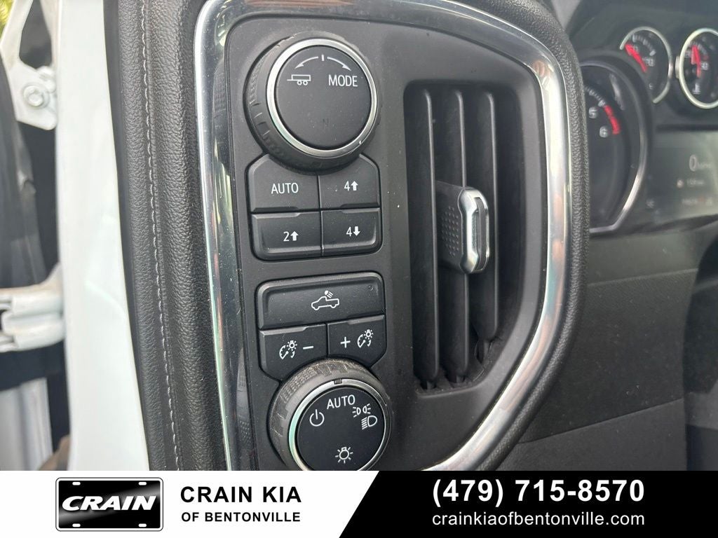2021 Chevrolet Silverado 1500 LT - 4WD / CLEAN CARFAX