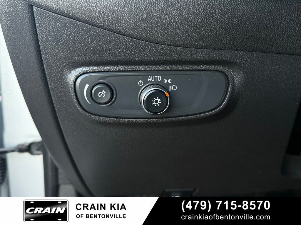 2021 Chevrolet Equinox LS - CARFAX ONE OWNER