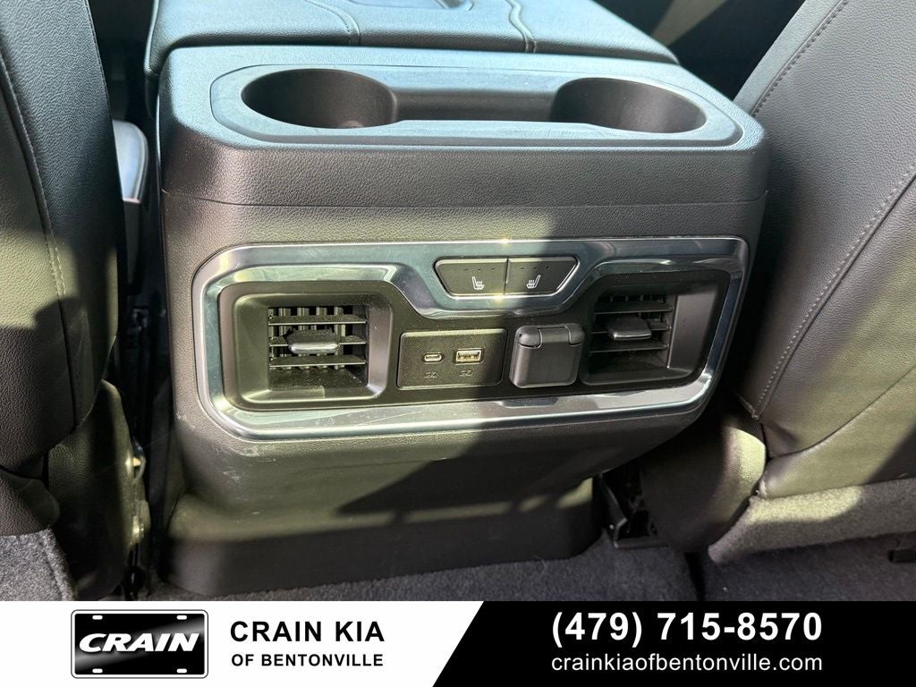 2020 GMC Sierra 1500 SLT - 4WD / CLEAN CARFAX