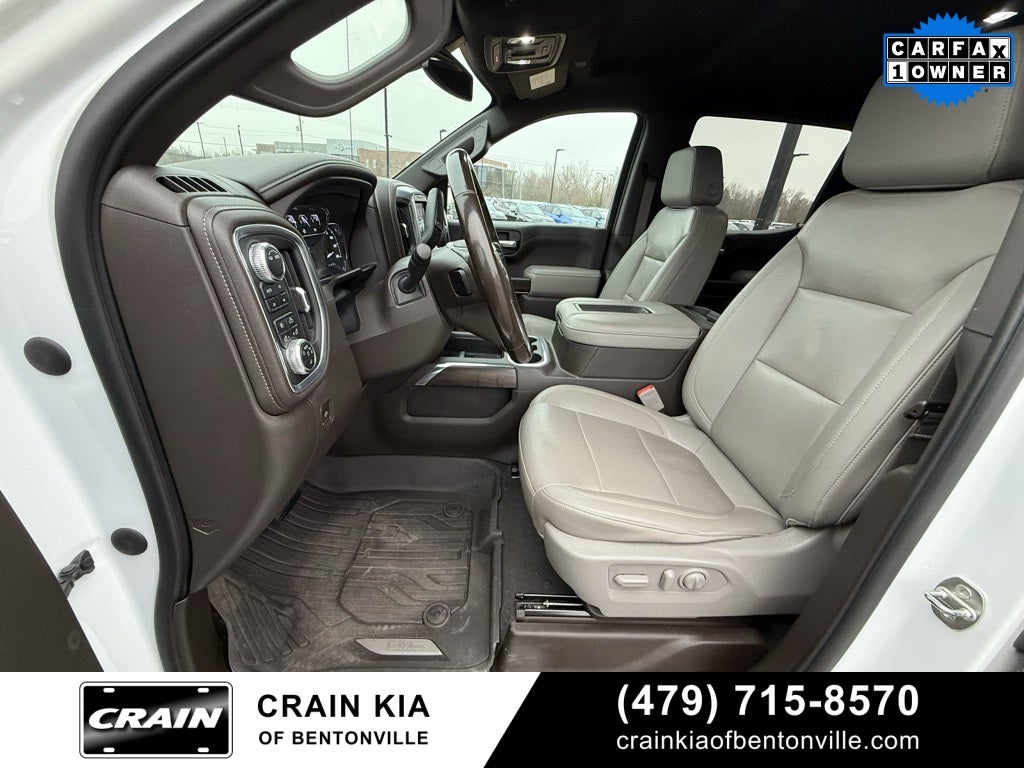 2021 GMC Sierra 1500 SLT - 4WD / CARFAX ONE OWNER