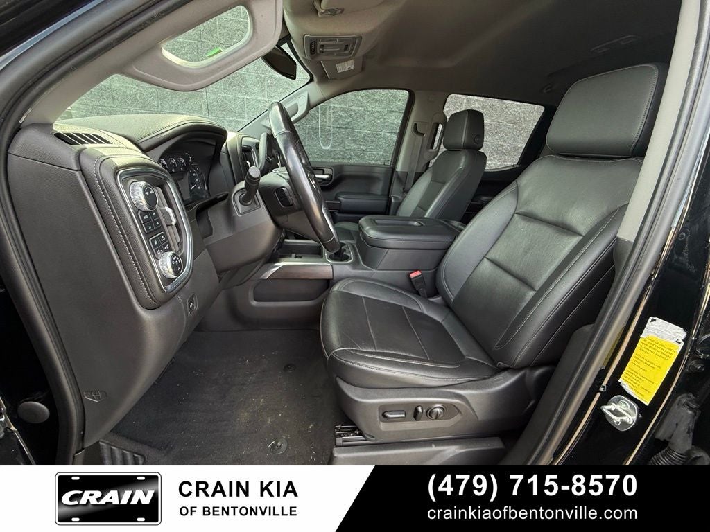 2021 GMC Sierra 1500 SLT - 4WD / CLEAN CARFAX HISTORY