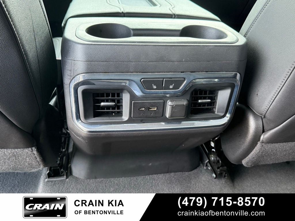 2021 GMC Sierra 1500 SLT - 4WD / CLEAN CARFAX HISTORY