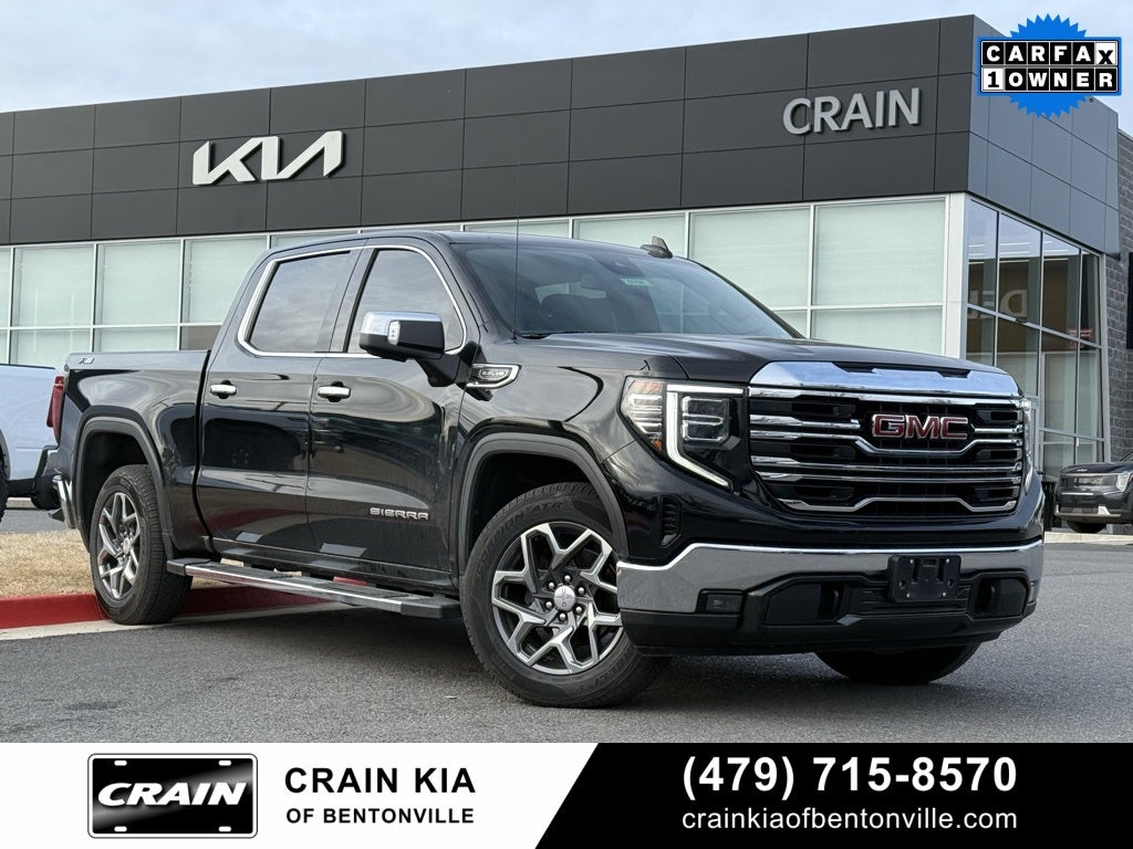 2023 GMC Sierra 1500 SLT - 4WD / CARFAX ONE OWNER