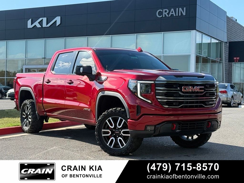 2024 GMC Sierra 1500 AT4 Premium - 4WD / SUNROOF / CLEAN CARFAX