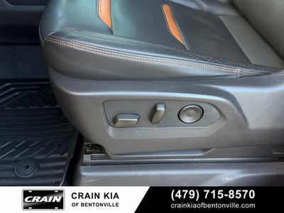 2024 GMC Sierra 1500 AT4 Premium - 4WD / SUNROOF / CLEAN CARFAX