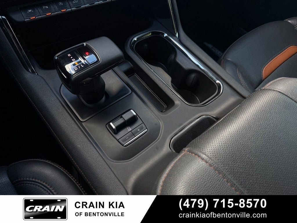2024 GMC Sierra 1500 AT4 Premium - 4WD / SUNROOF / CLEAN CARFAX