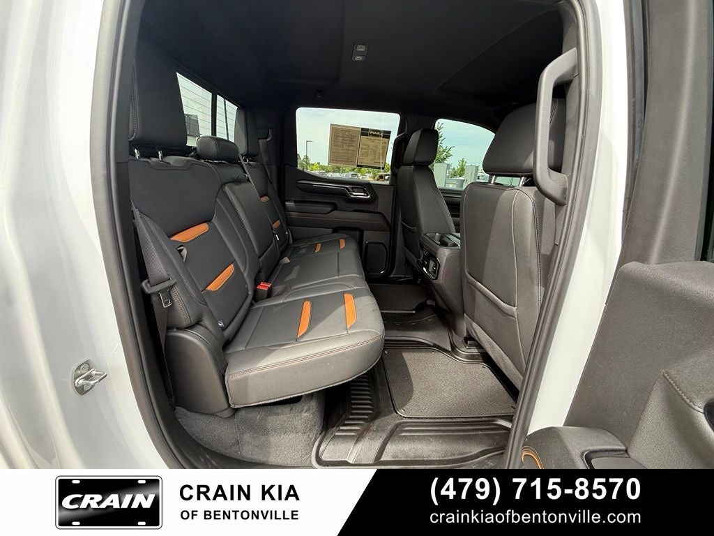 2024 GMC Sierra 1500 AT4 - 4WD / CLEAN CARFAX / ONE OWNER