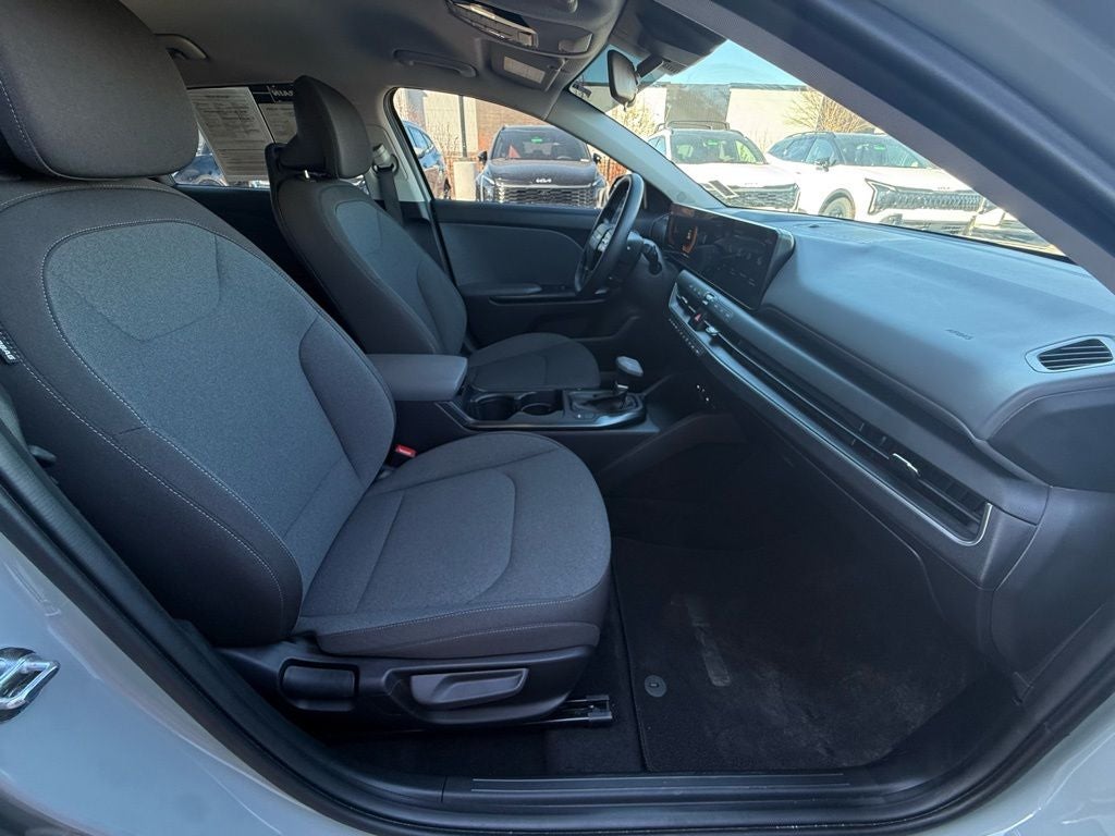 2025 Kia K4 LXS - KIA CPO / CLEAN CARFAX / ONE OWNER