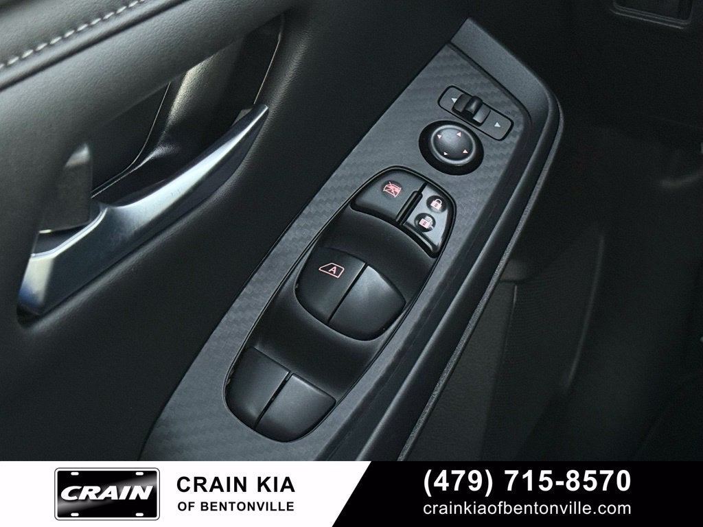 2022 Nissan Sentra SV - CLEAN CARFAX / ONE OWNER