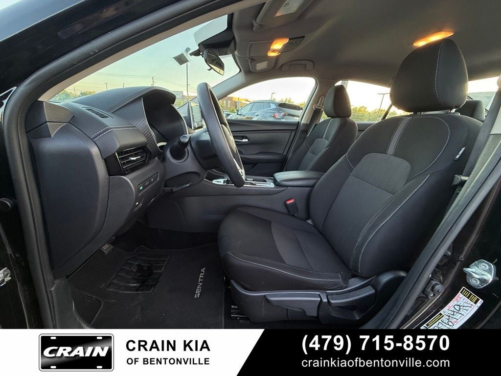 2025 Nissan Sentra SV - CLEAN CARFAX / ONE OWNER