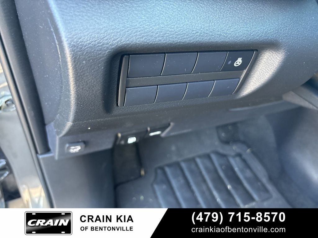 2022 Nissan Kicks SR - CLEAN CARFAX / ONE OWNER