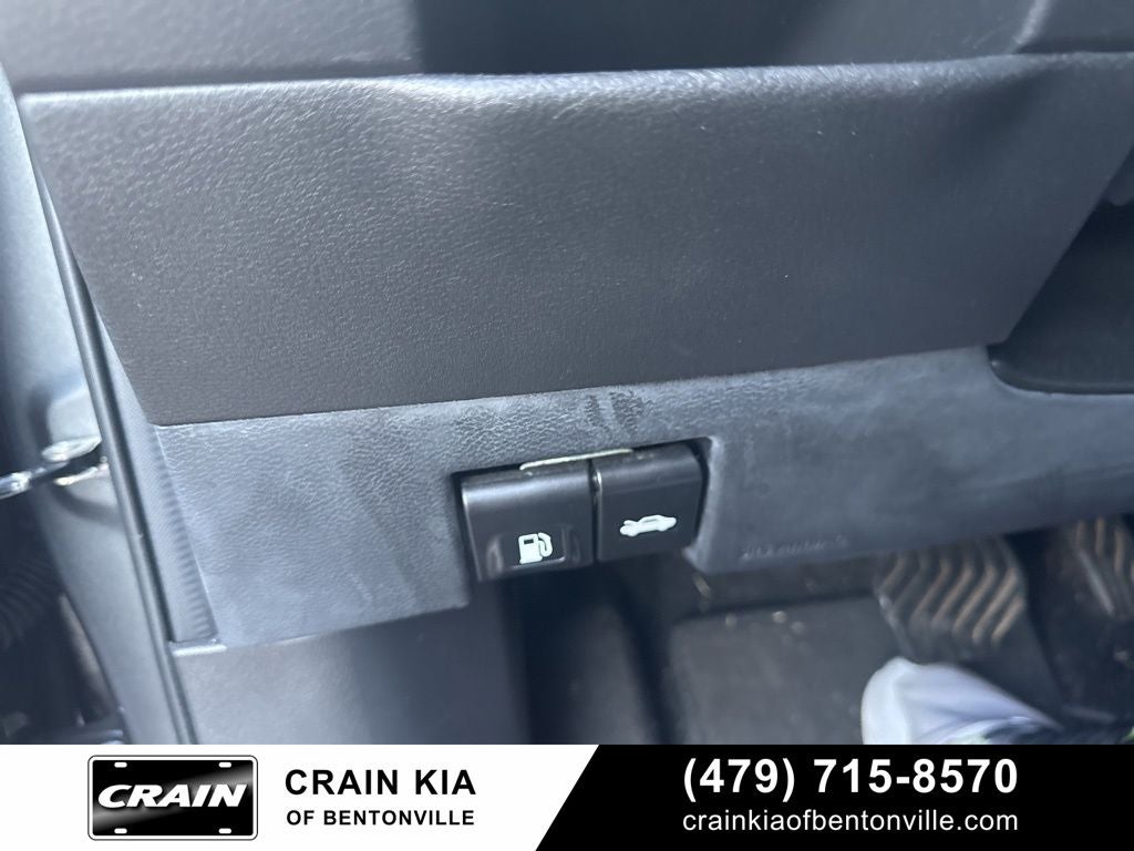 2020 Nissan Kicks SR - CARFAX HISTORY