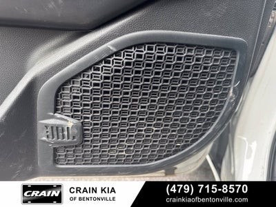 2024 Toyota Tacoma SR5 - 4WD / CLEAN CARFAX