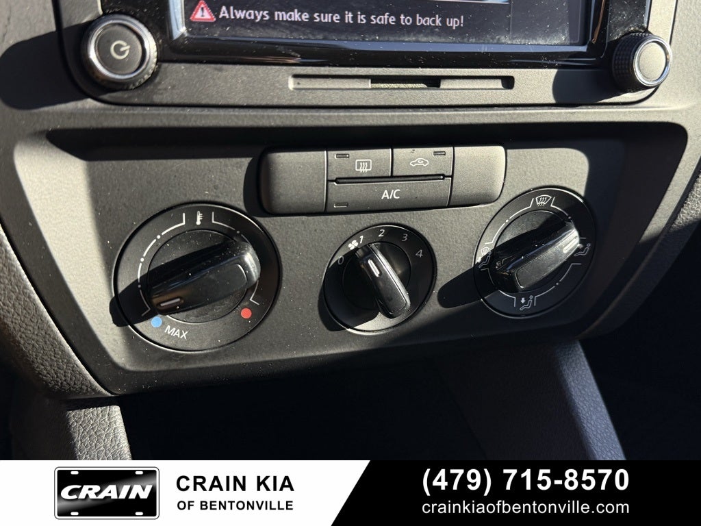 2015 Volkswagen Jetta 2.0L S - CLEAN CARFAX