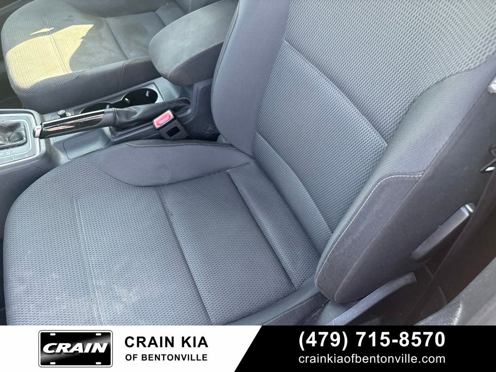 2016 Volkswagen Golf SportWagen S - CLEAN CARFAX / WAGON!