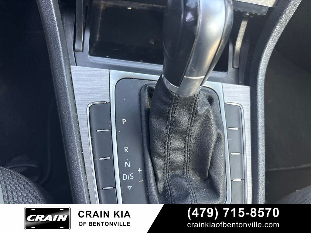 2016 Volkswagen Golf SportWagen S - CLEAN CARFAX / WAGON!