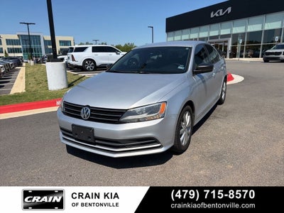 2015 Volkswagen Jetta 1.8T SE - CLEAN CARFAX