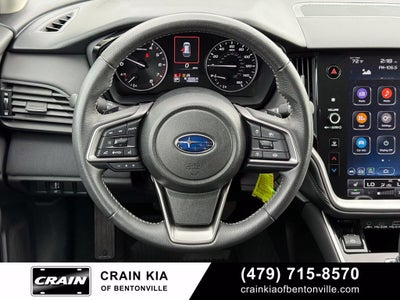 2025 Subaru Outback Premium - AWD / CLEAN CARFAX / ONE OWNER
