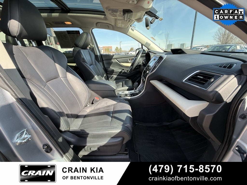 2021 Subaru Ascent Limited - AWD / PANORAMIC SUNROOF / ONE OWNER