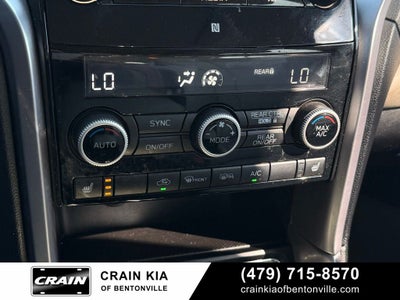 2022 Subaru Ascent Limited - AWD / PANORAMIC SUNROOF / CARFAX ONE OWNER