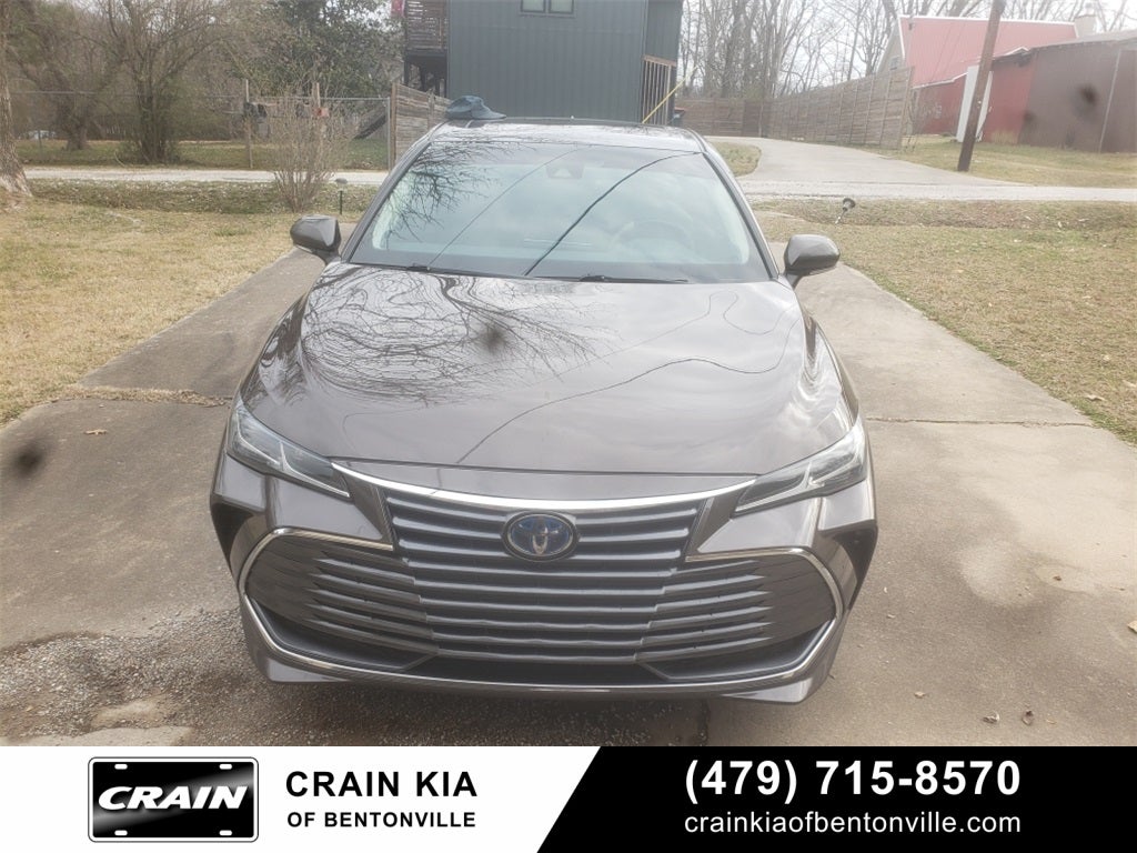 2019 Toyota Avalon Hybrid Limited