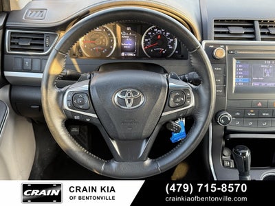 2016 Toyota Camry SE - CLEAN CARFAX HISTORY