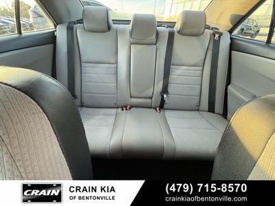 2016 Toyota Camry SE - CLEAN CARFAX HISTORY