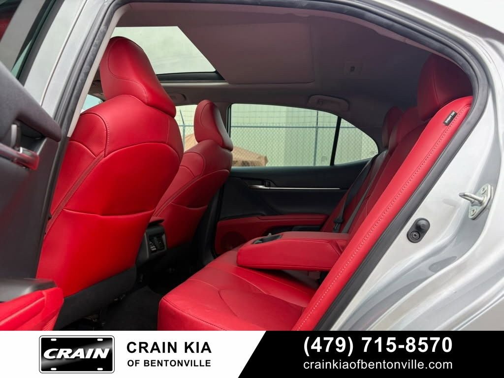 2021 Toyota Camry XSE - PANORAMIC SUNROOF / RED INTERIOR