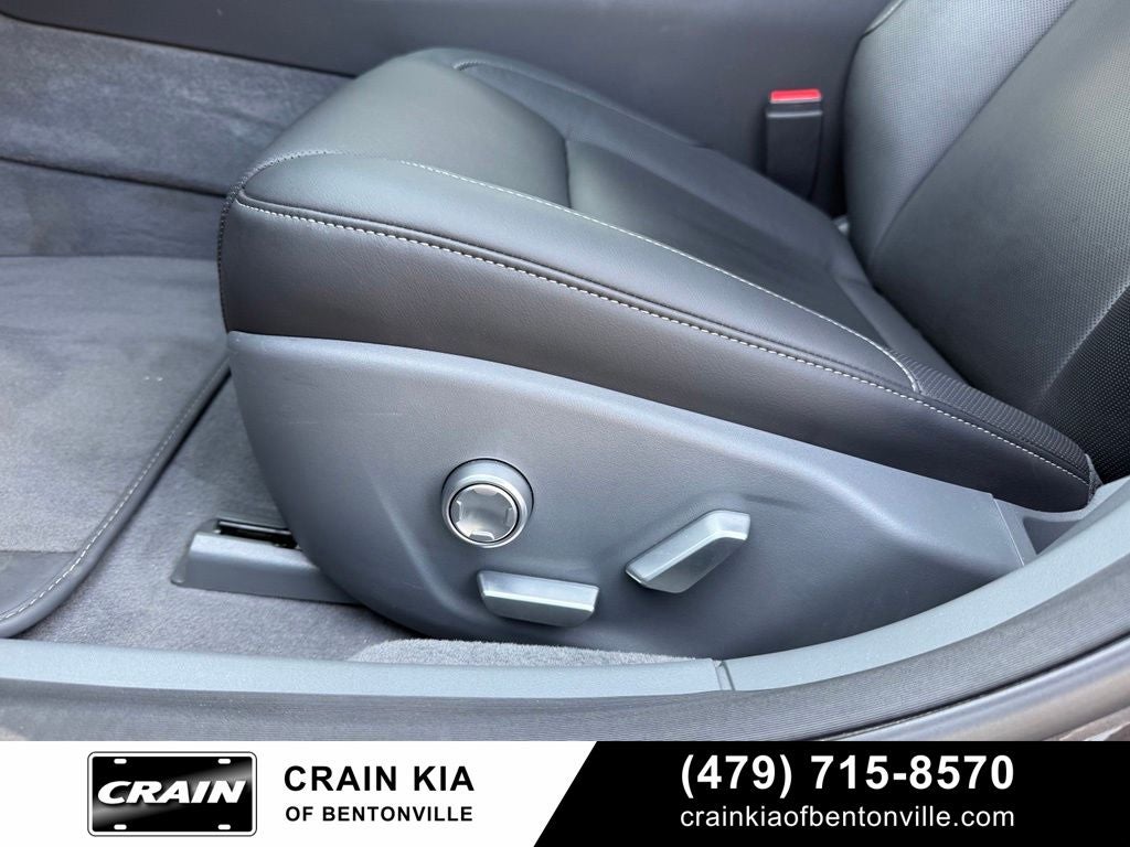 2024 Lucid Air Touring - AWD / CLEAN CARFAX / ONE OWNER