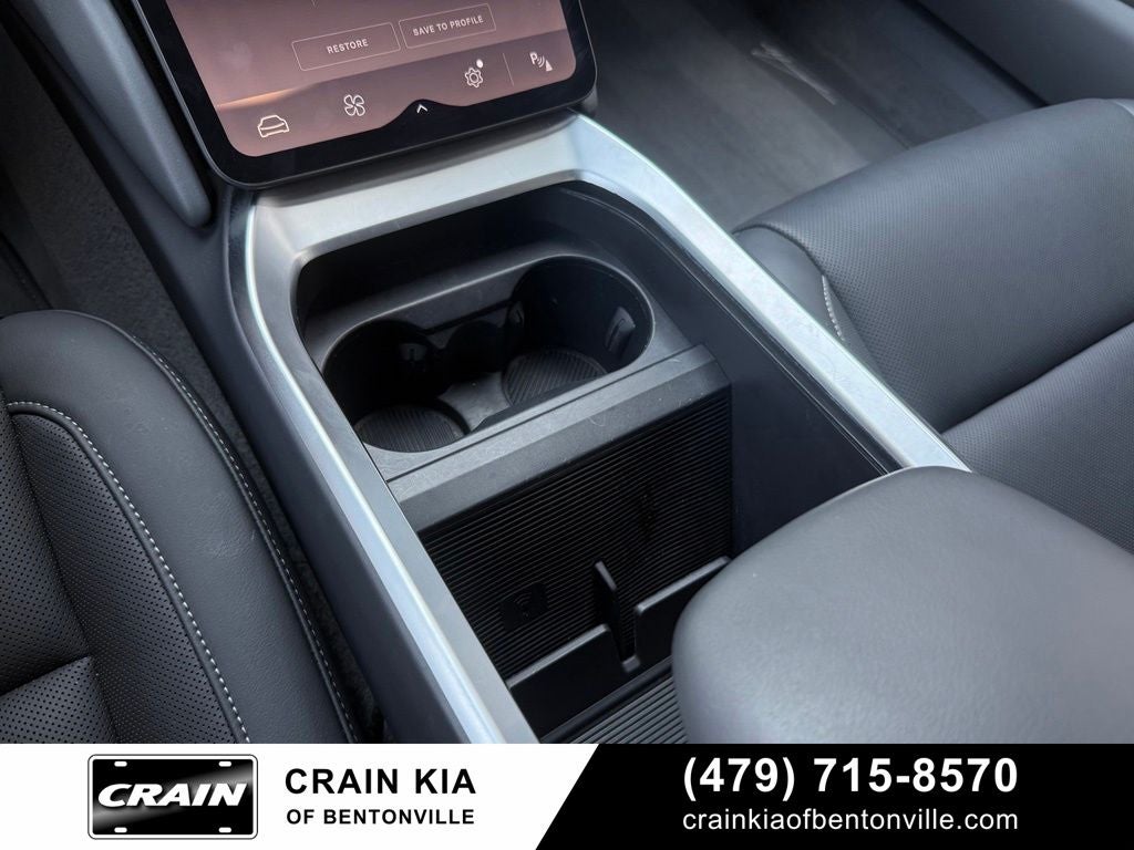 2024 Lucid Air Touring - AWD / CLEAN CARFAX / ONE OWNER