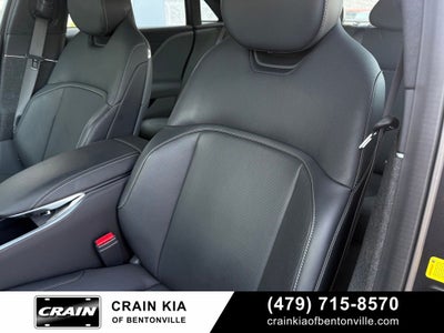 2024 Lucid Air Touring - AWD / CLEAN CARFAX / ONE OWNER