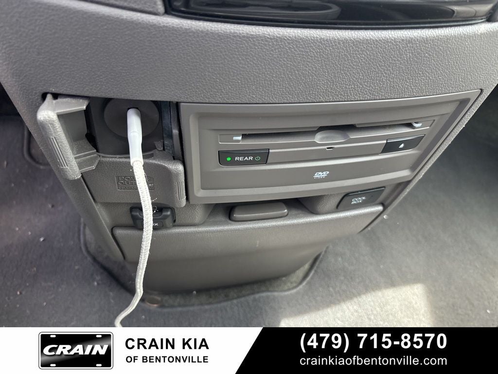 2015 Honda Odyssey Touring - SUNROOF