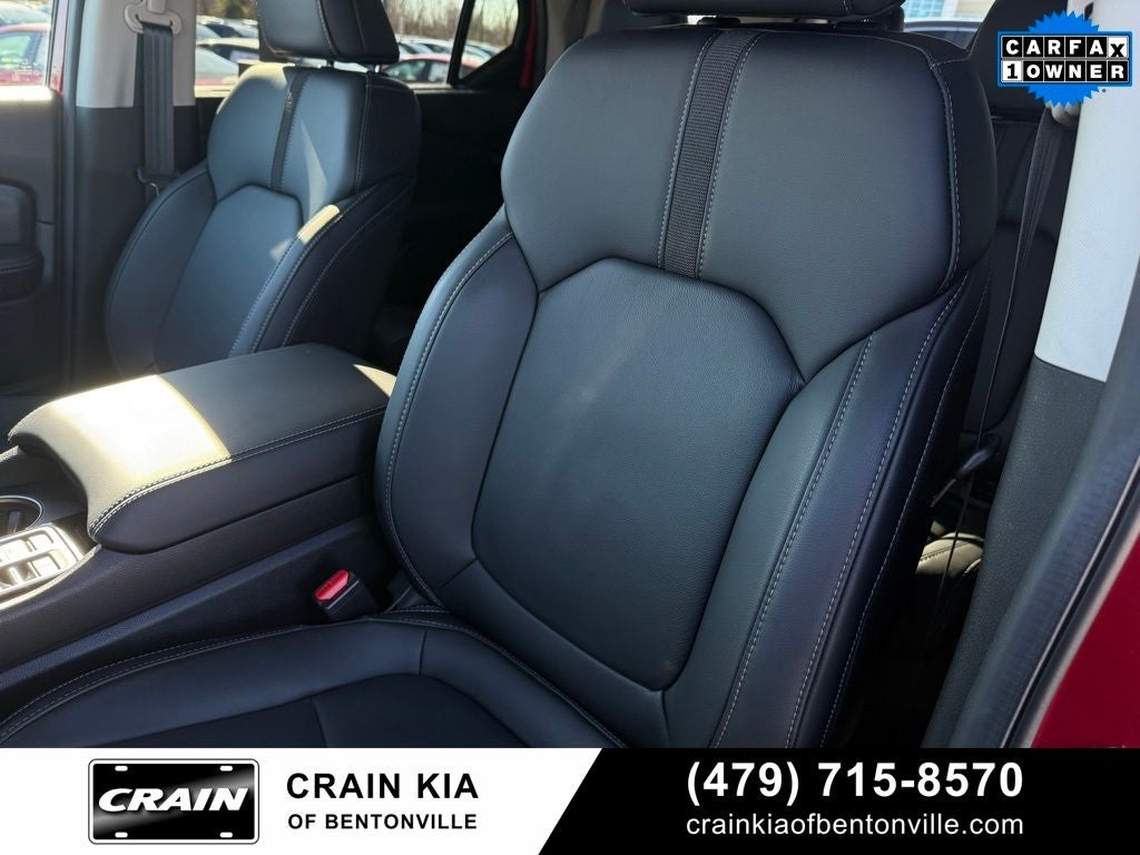 2025 Honda Pilot EX-L - AWD / CLEAN CARFAX / ONE OWNER