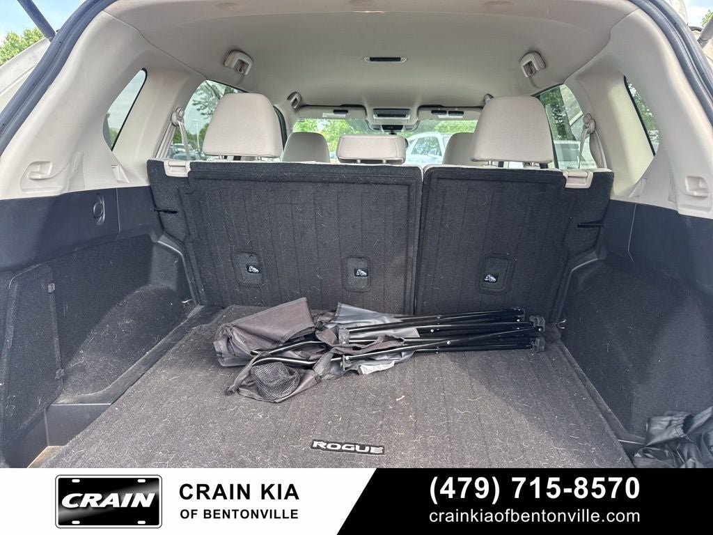 2021 Nissan Rogue SV - CARFAX ONE OWNER