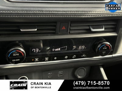 2023 Nissan Rogue SV - CLEAN CARFAX / ONE OWNER