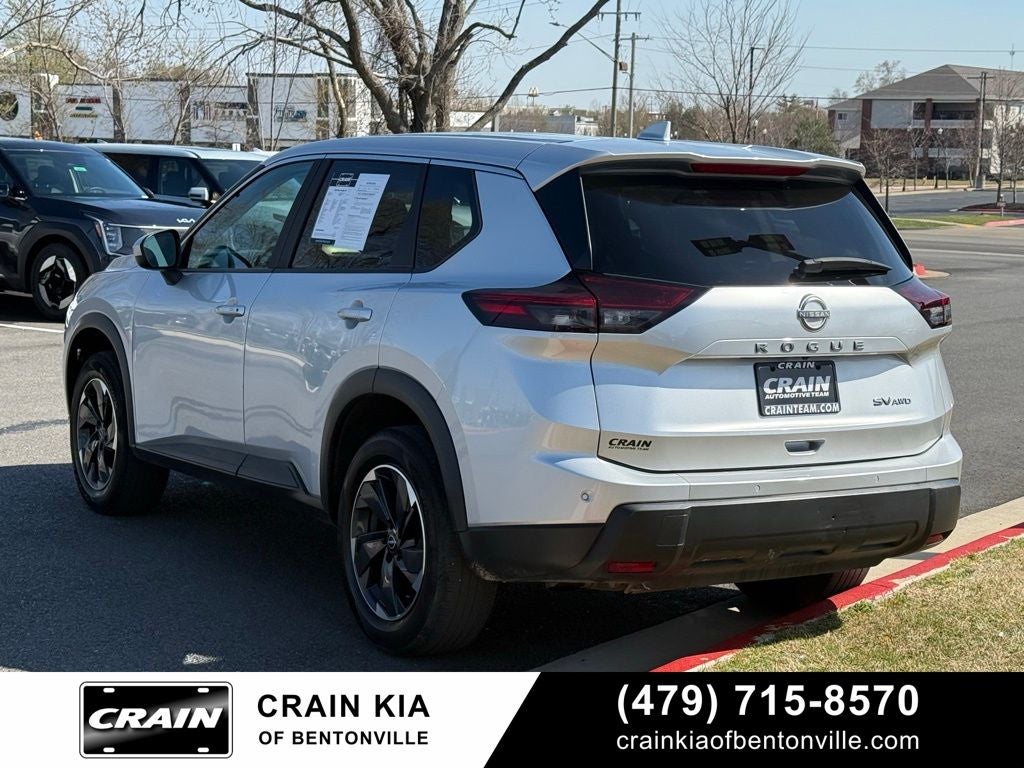 2024 Nissan Rogue SV - AWD / CLEAN CARFAX / ONE OWNER