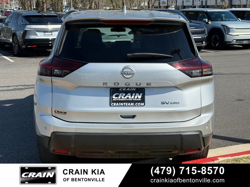 2024 Nissan Rogue SV - AWD / CLEAN CARFAX / ONE OWNER