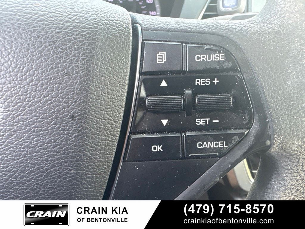 2017 Hyundai SONATA SE