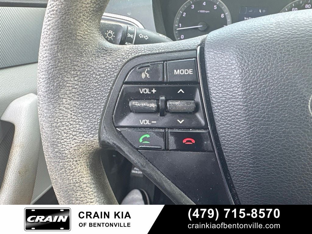 2017 Hyundai SONATA SE