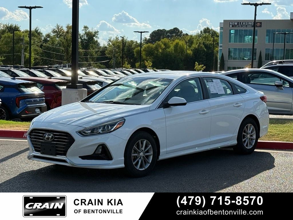 2019 Hyundai SONATA SE - CARFAX ONE OWNER