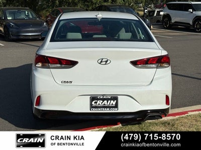 2019 Hyundai SONATA SE - CARFAX ONE OWNER