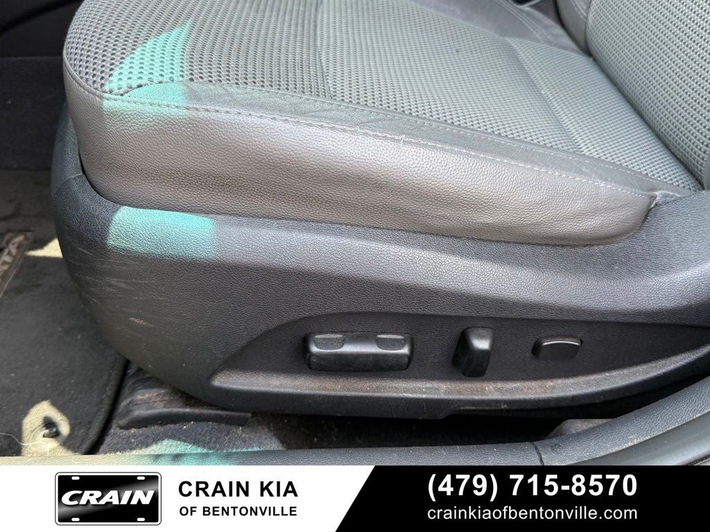 2012 Hyundai SONATA SE - CLEAN CARFAX / ONE OWNER