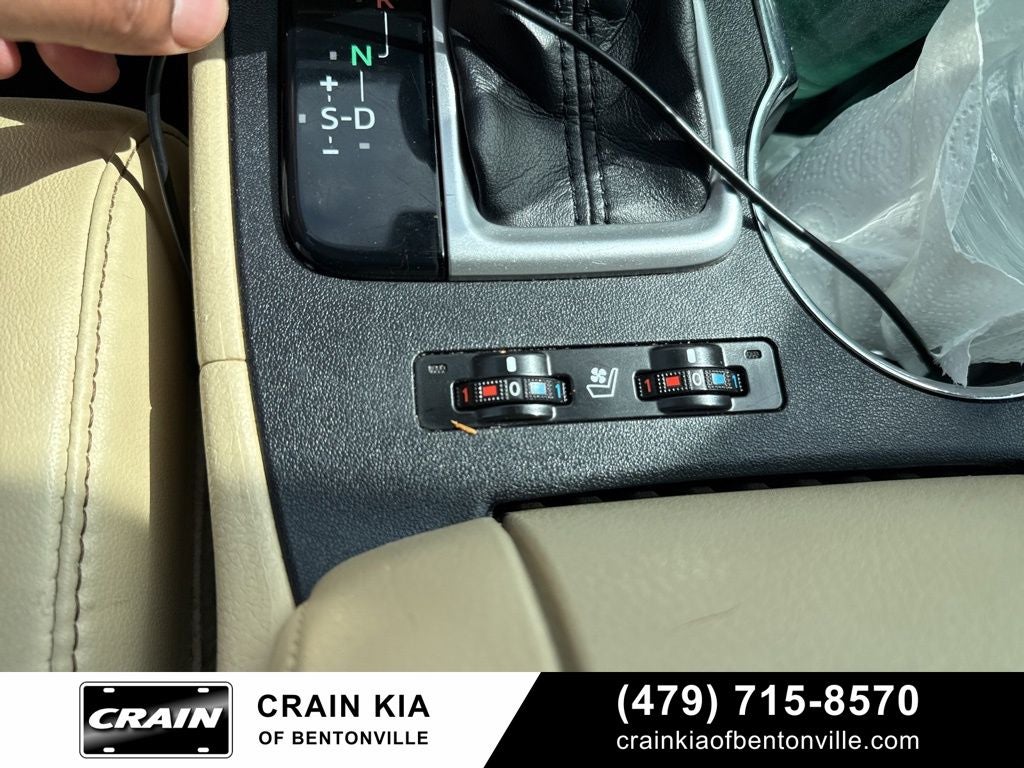 2018 Toyota Highlander Limited Platinum - AWD / PANO ROOF / CAPTAIN'S CHAIRS