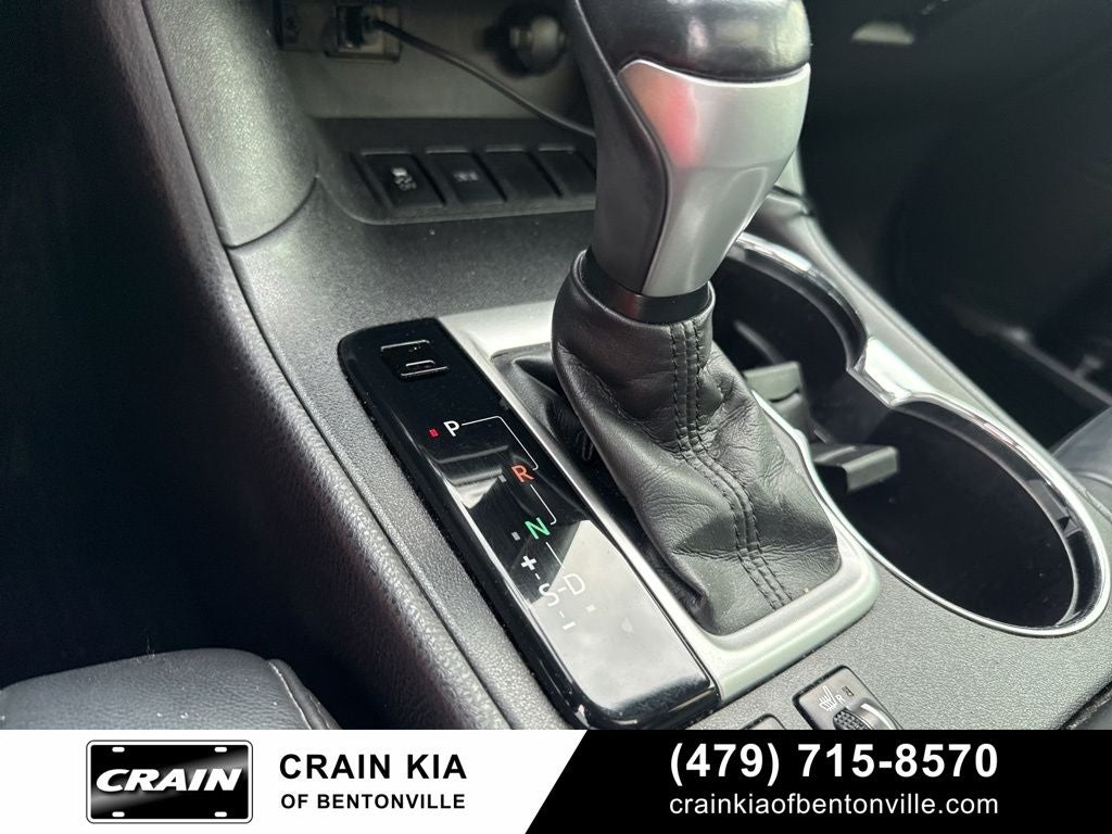 2016 Toyota Highlander XLE V6 - SUNROOF / CLEAN CARFAX / 3RD ROW