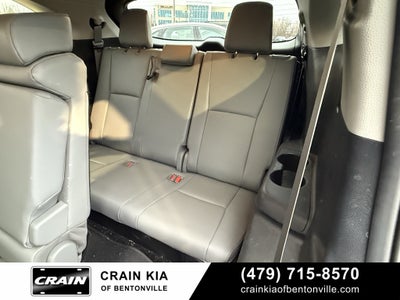 2020 Toyota Highlander Limited - CLEAN CARFAX / SUNROOF