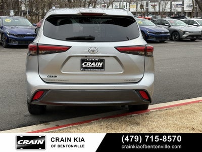 2020 Toyota Highlander Limited - CLEAN CARFAX / SUNROOF