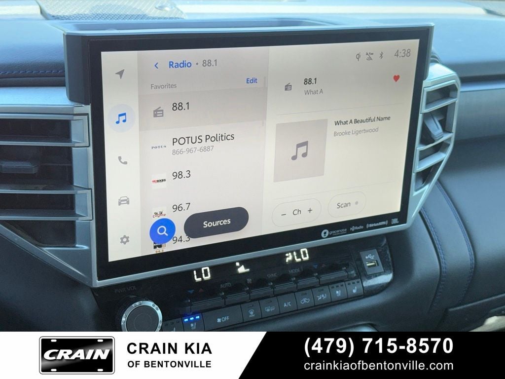 2024 Toyota Tundra Hybrid Platinum - 4WD / PANORAMIC SUNROOF / CARFAX ONE OWNER