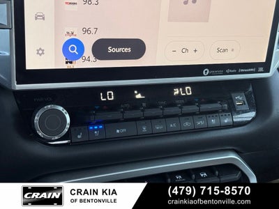 2024 Toyota Tundra Hybrid Platinum - 4WD / PANORAMIC SUNROOF / CARFAX ONE OWNER